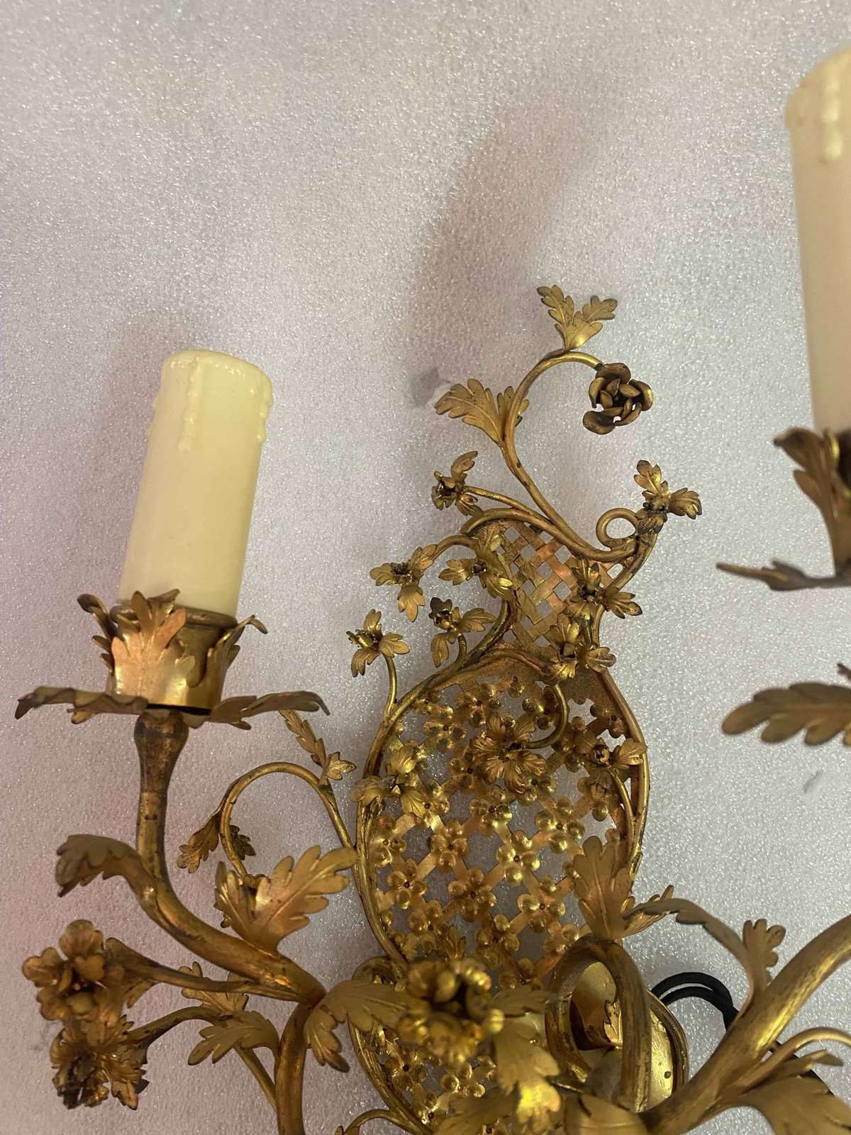 1950 Paire d’Appliques Faisant Pendant En Bronze Doré De Style LXV – Image 3