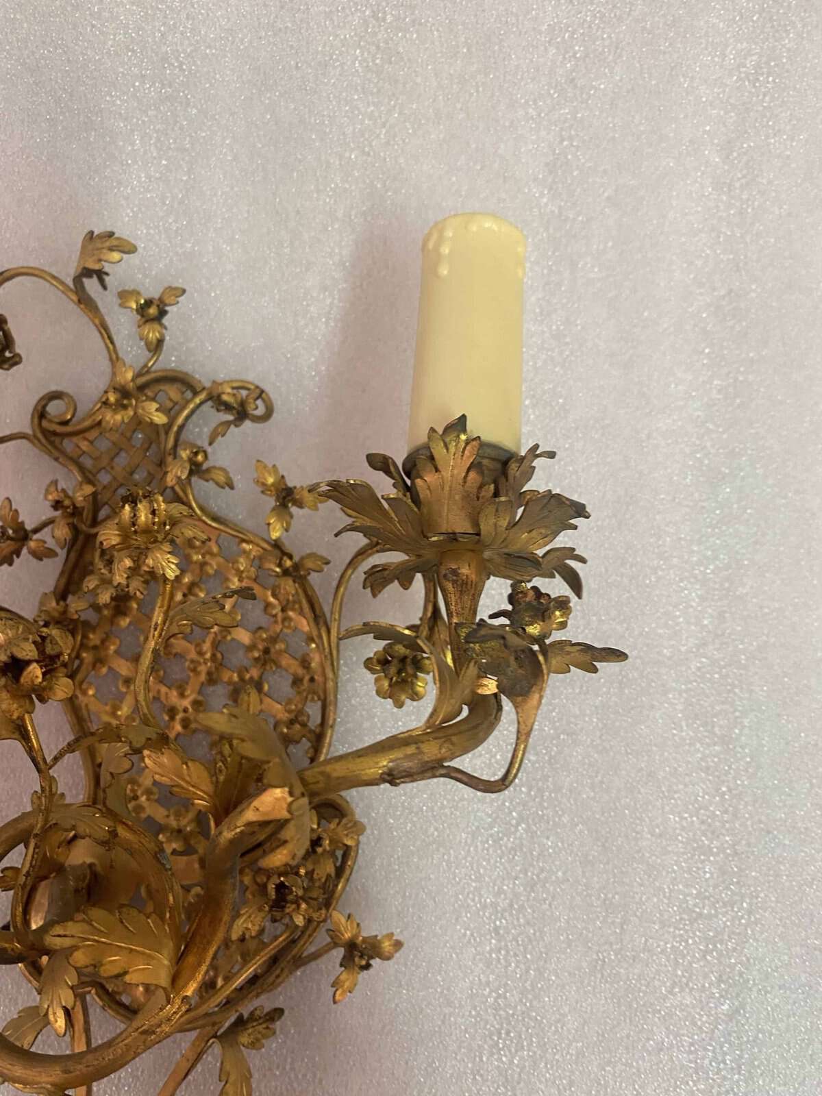 1950 Paire d’Appliques Faisant Pendant En Bronze Doré De Style LXV – Image 9