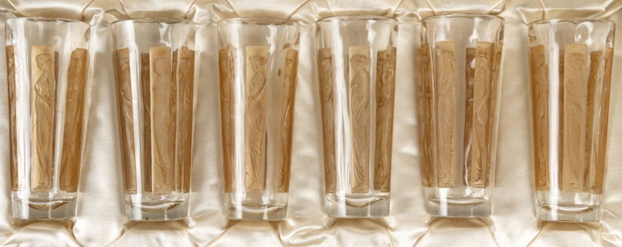 R. Lalique – Série de 6 gobelets « Six figurines » 1911 – Image 6