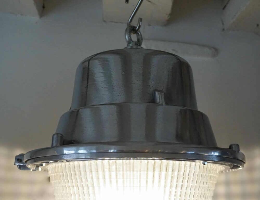 Lampe industrielle aluminium et verre – Image 6