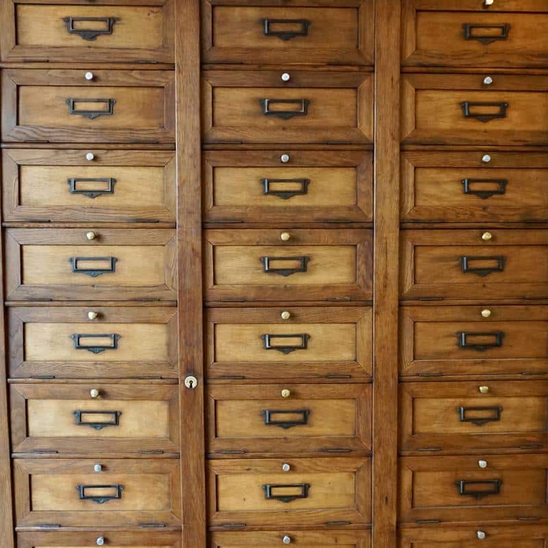 Meuble de métier à clapets en bois – Image 5